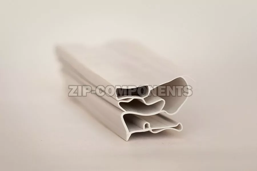 Уплотнитель двери холодильника Stinol, Indesit, Ariston (490х570 мм) C00854033